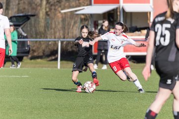 Bild 102 - wBJ SV Wahlstedt - SV Henstedt Ulzburg : Ergebnis: 0:1